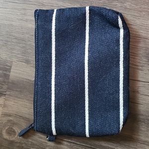 Thirty-one mini pouch